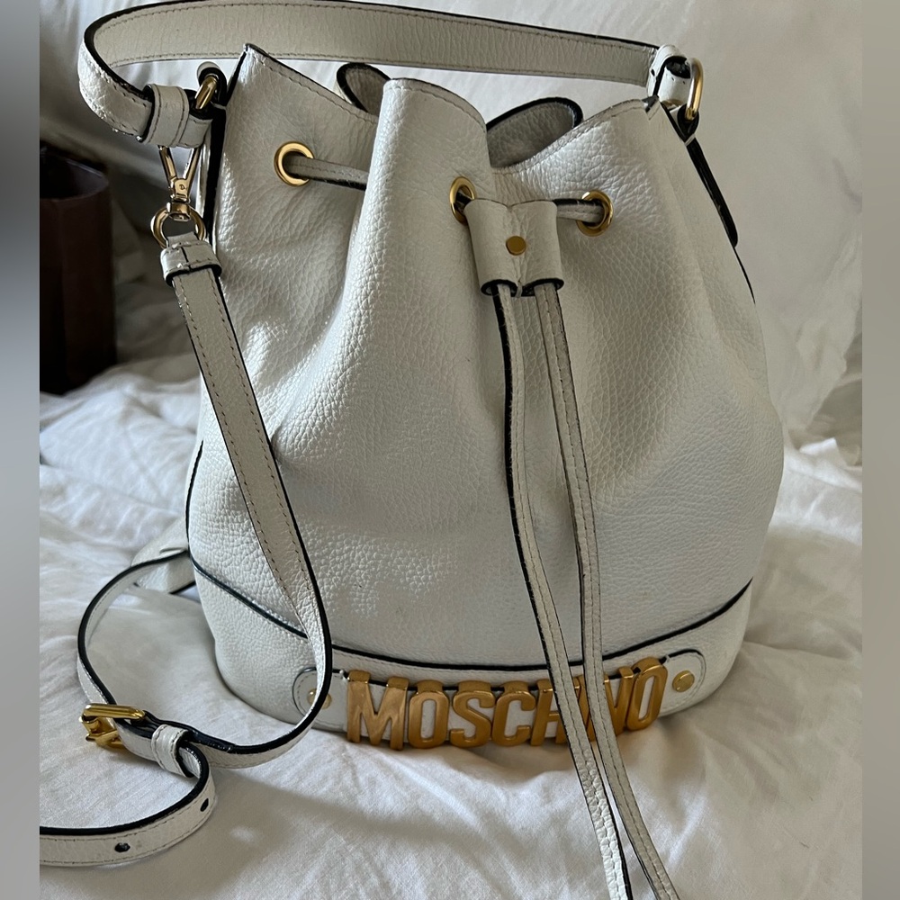 Moschino White Bucket Bag with Gold Logo
